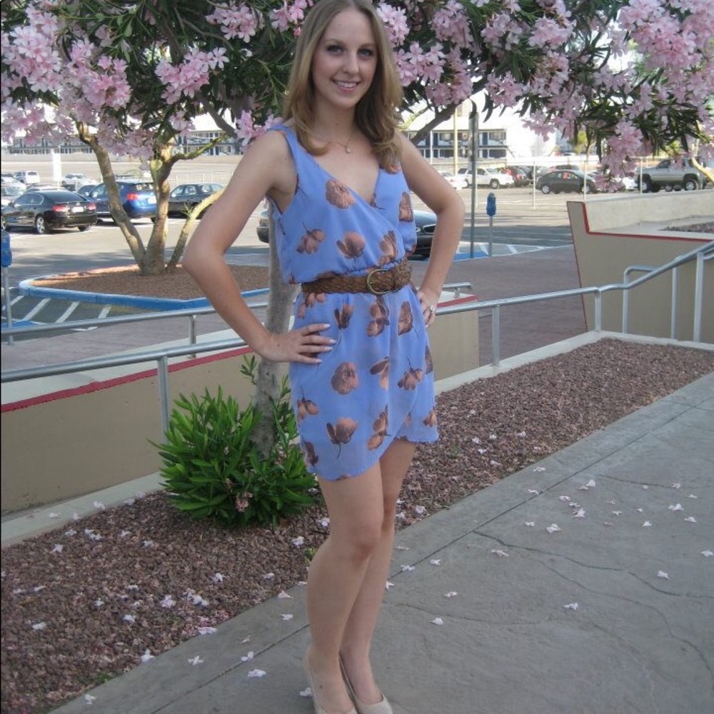 Lush periwinkle floral dress size: S